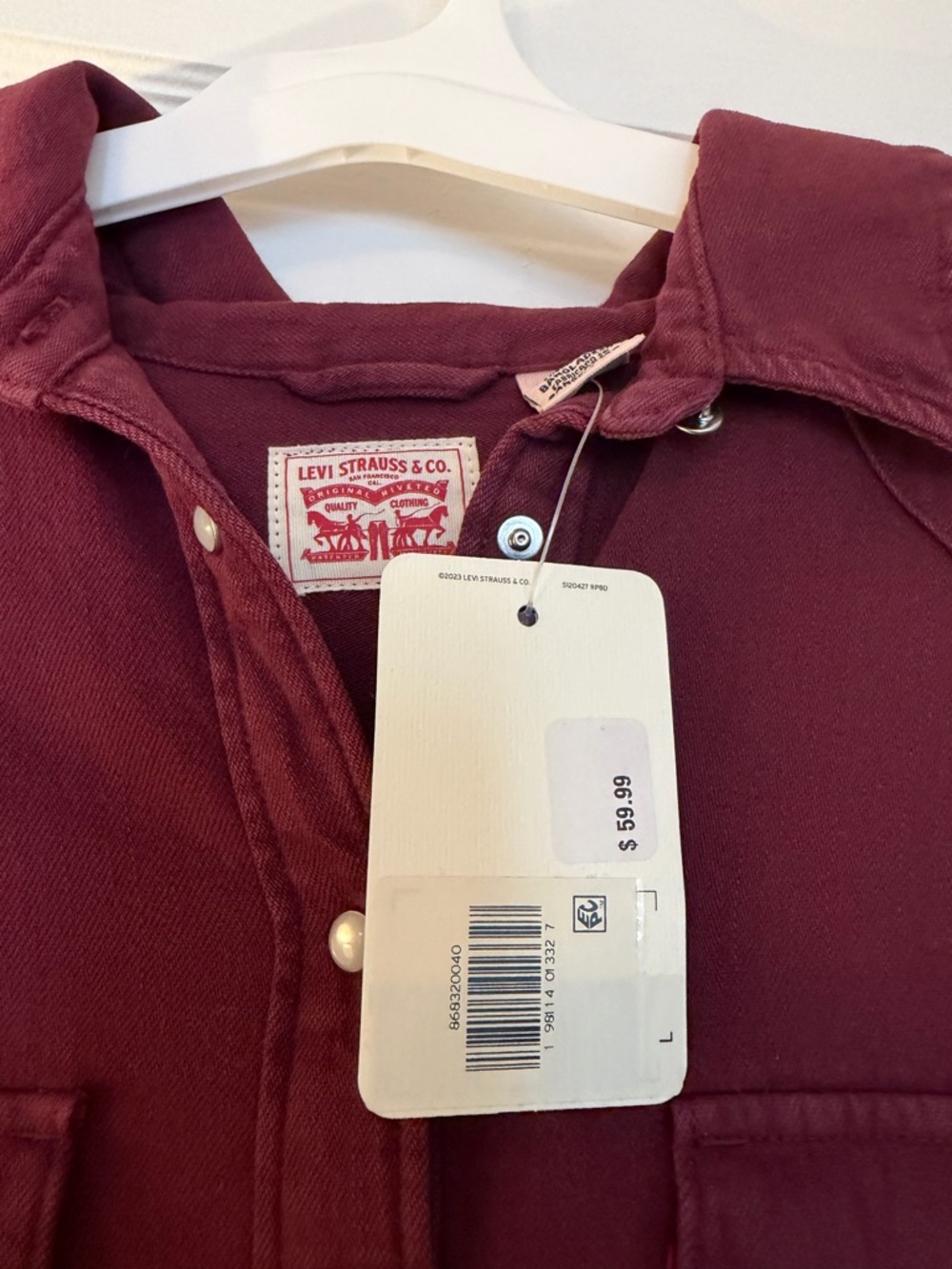 Levi's Maroon Button-Up Work Shirt - Picture 2 of 2